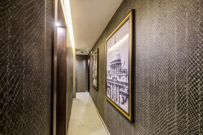 Pax Hotel image