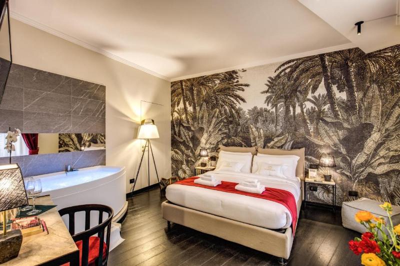 Pax Hotel image