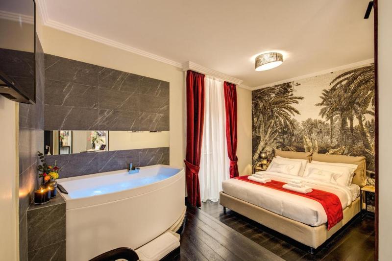 Pax Hotel image