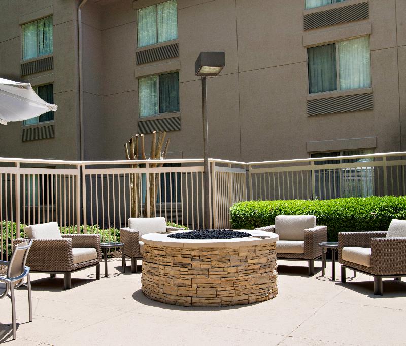 Springhill Suites Alpharetta image