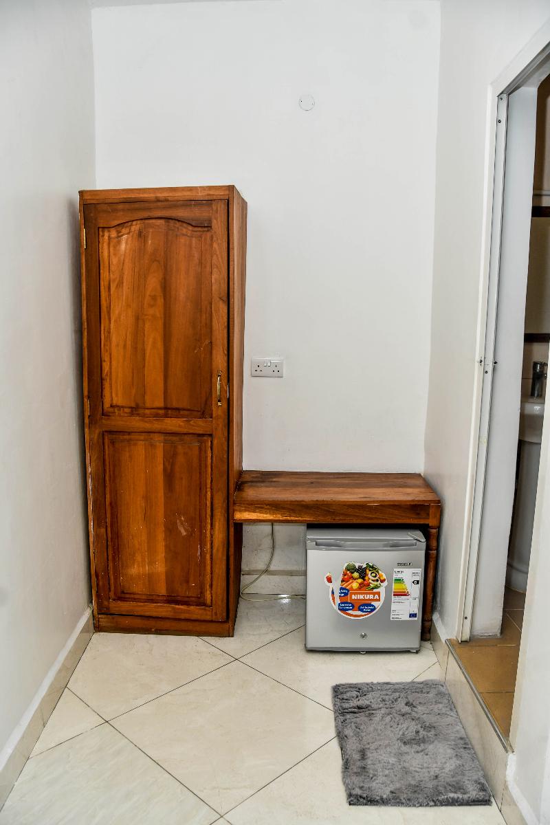 Stonetown Tides Hotel image