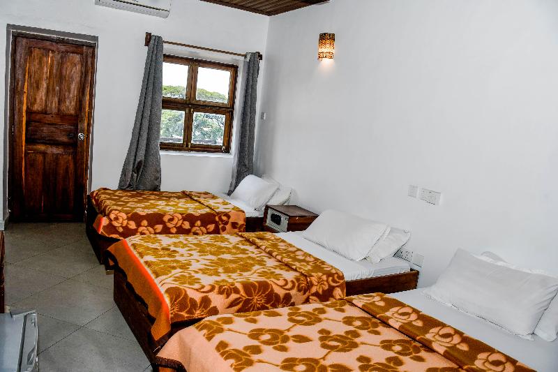 Stonetown Tides Hotel image