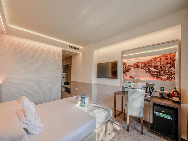 Hotiday Venezia Marco Polo image