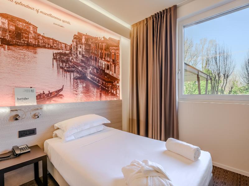 Hotiday Venezia Marco Polo image