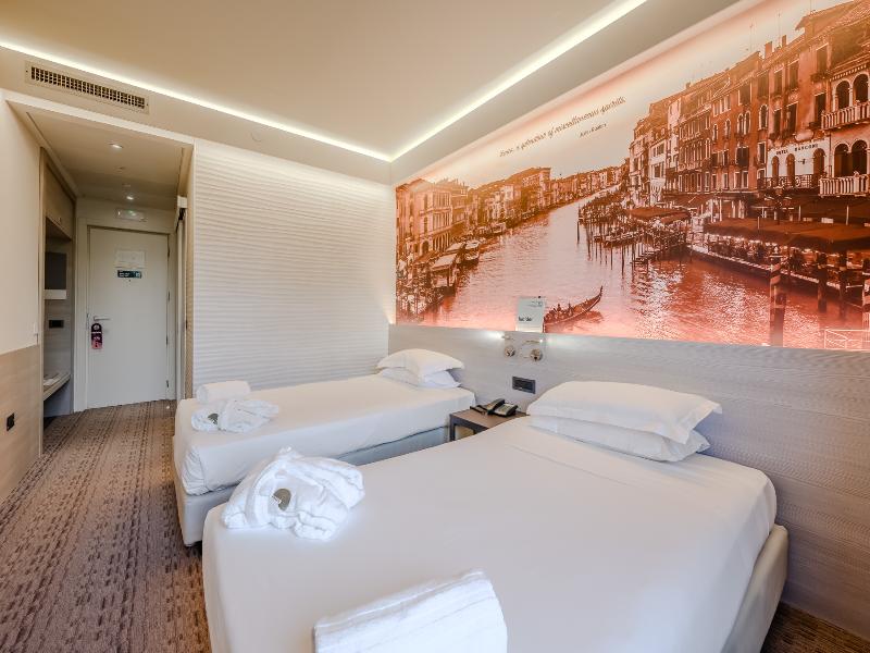 Hotiday Venezia Marco Polo image