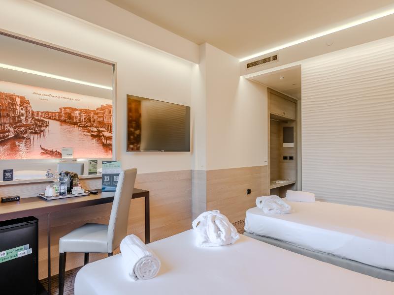 Hotiday Venezia Marco Polo image