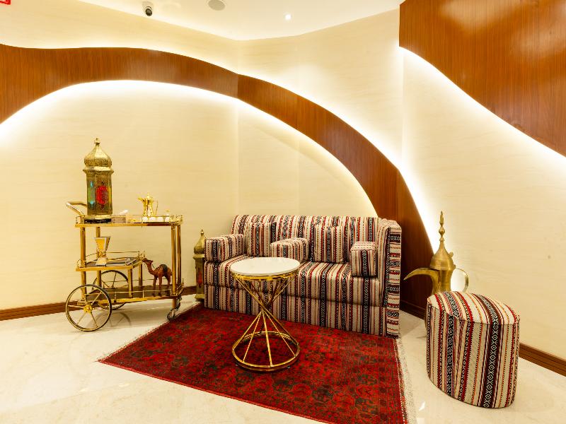 Luxe Avenue Hotel image