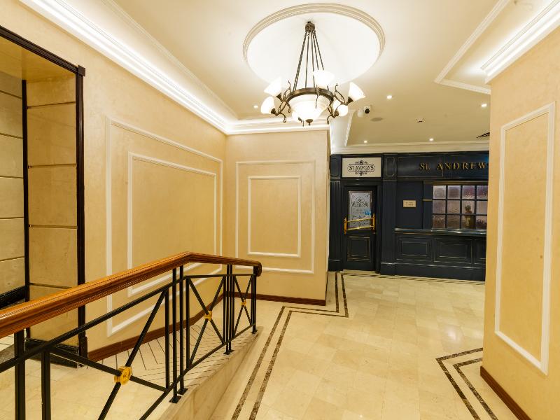 Luxe Avenue Hotel image