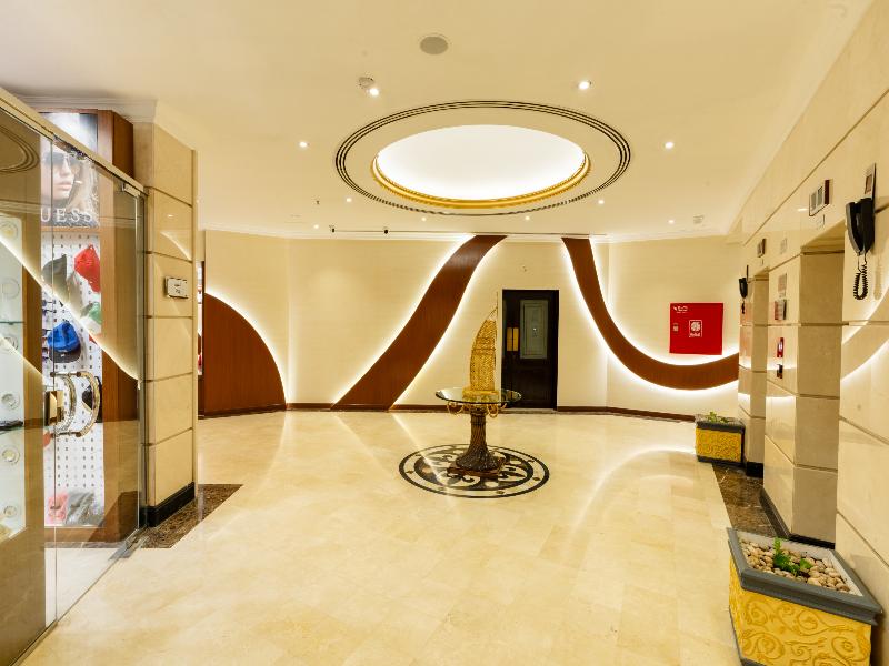 Luxe Avenue Hotel image