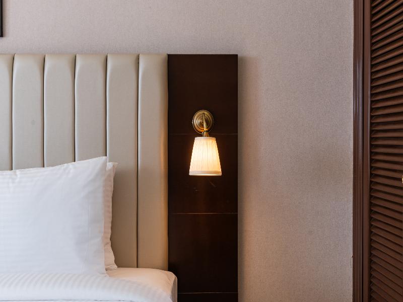 Luxe Avenue Hotel image