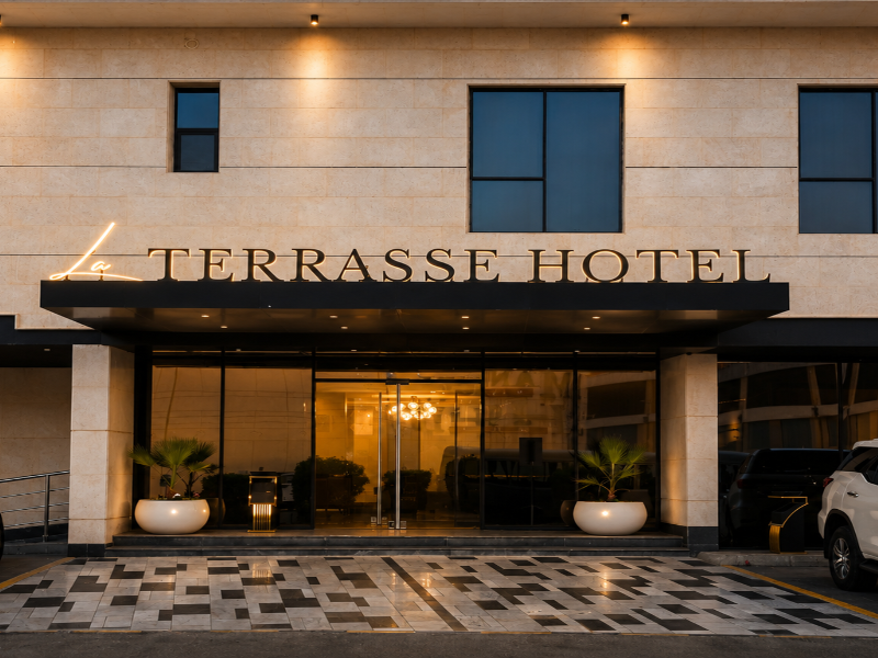 La Terrasse Hotel image