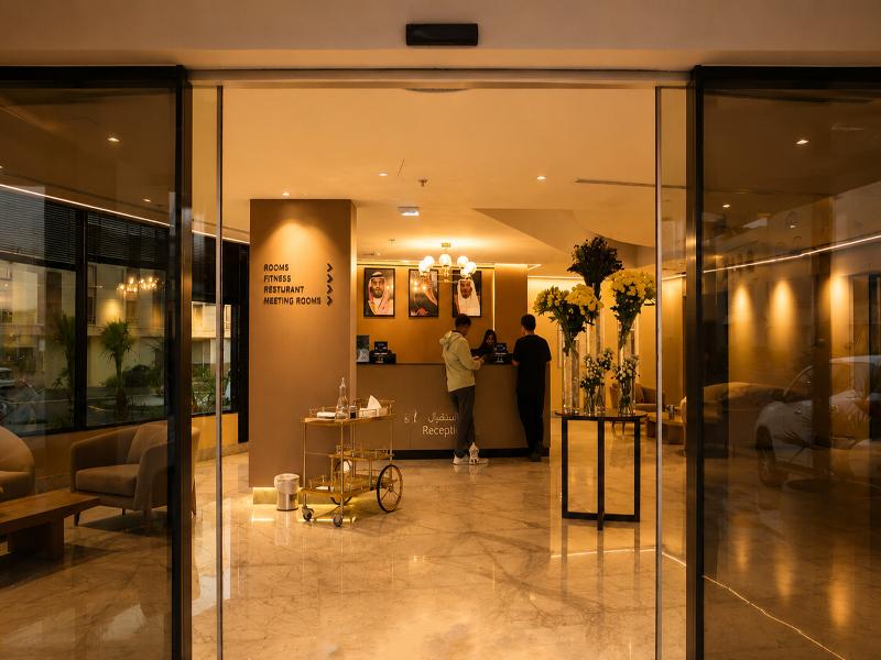 La Terrasse Hotel image