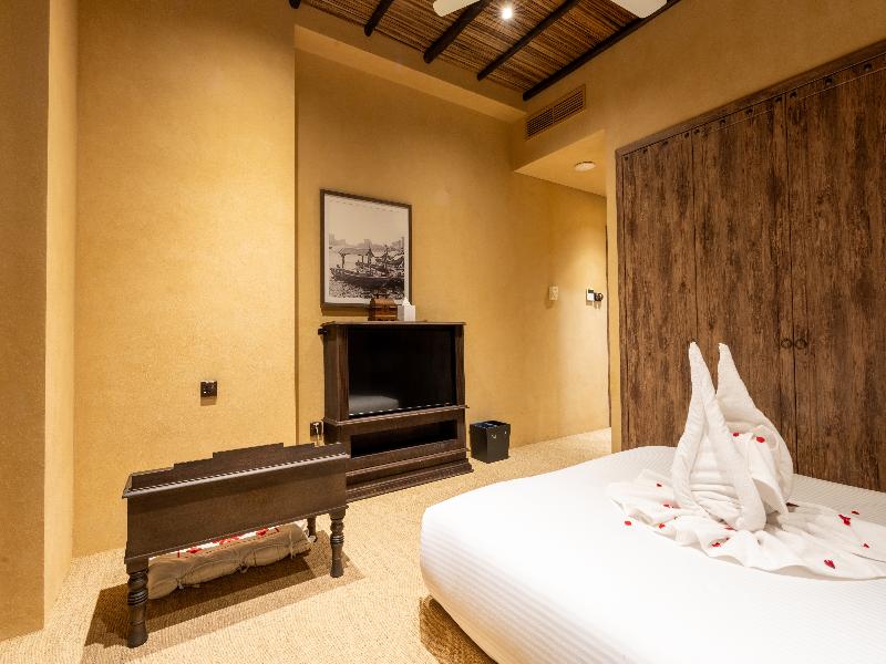 The Luxe Retreat Hotel Apartments image