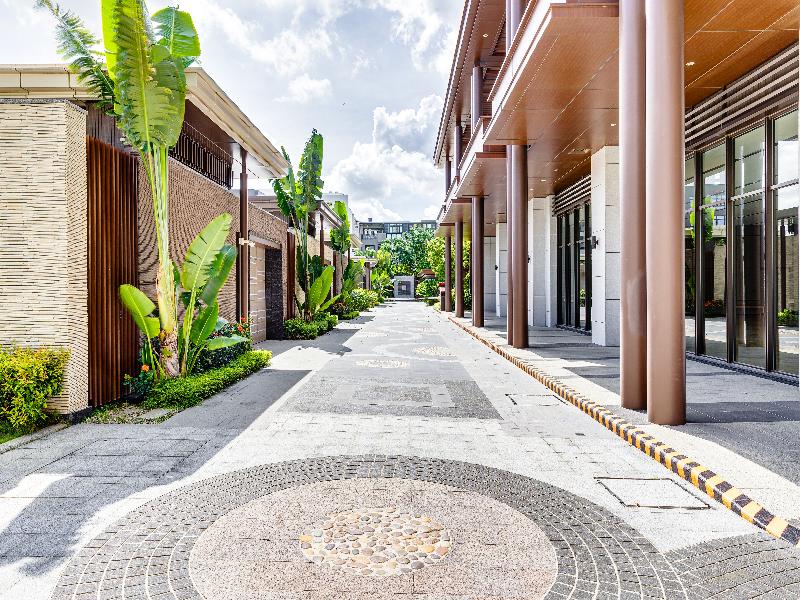 Boutech Wuri Village Hotel image