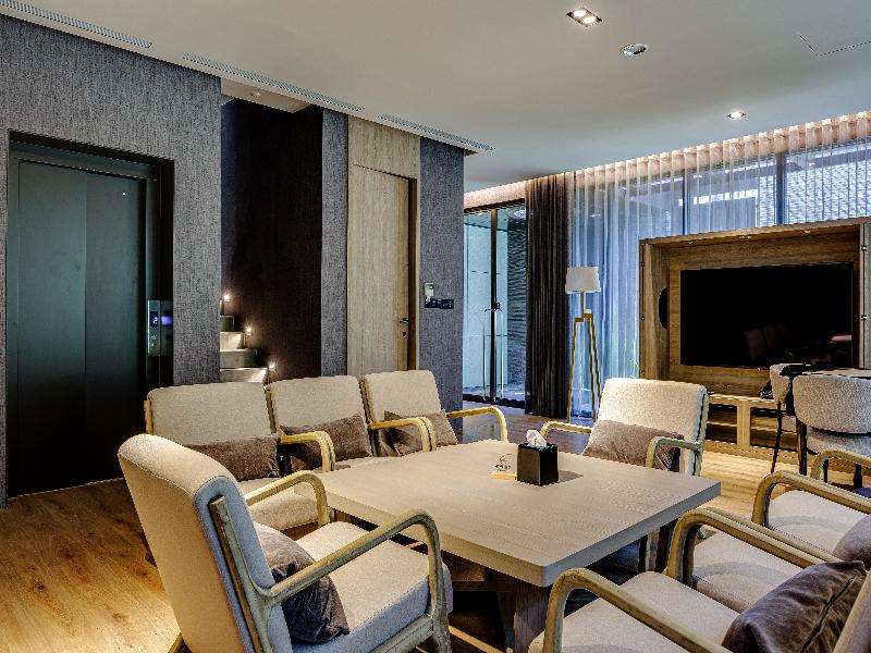 Boutech Wuri Village Hotel image