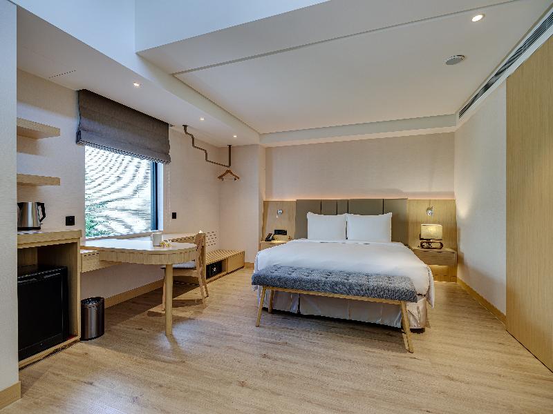 Boutech Wuri Village Hotel image