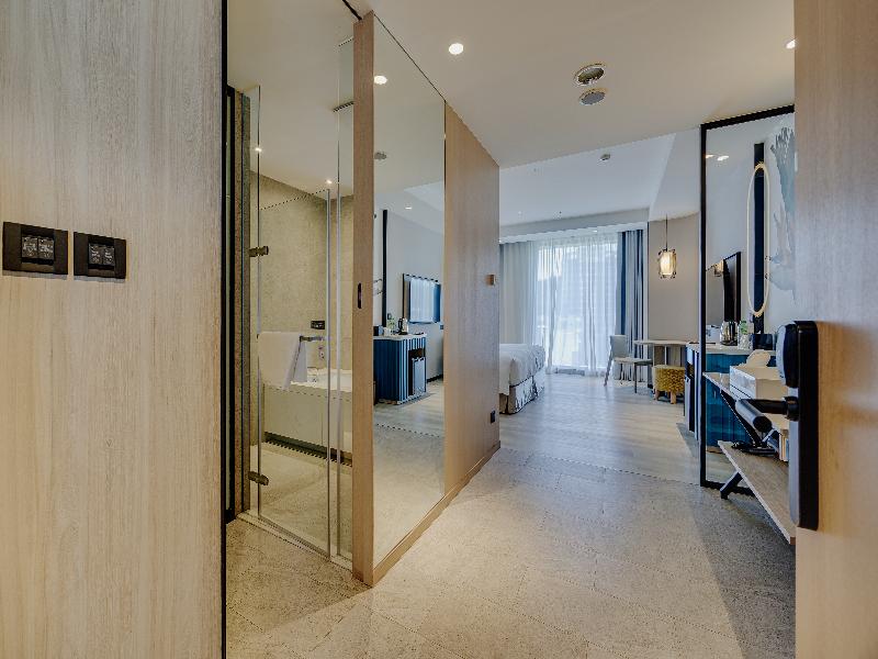 Boutech Wuri Village Hotel image