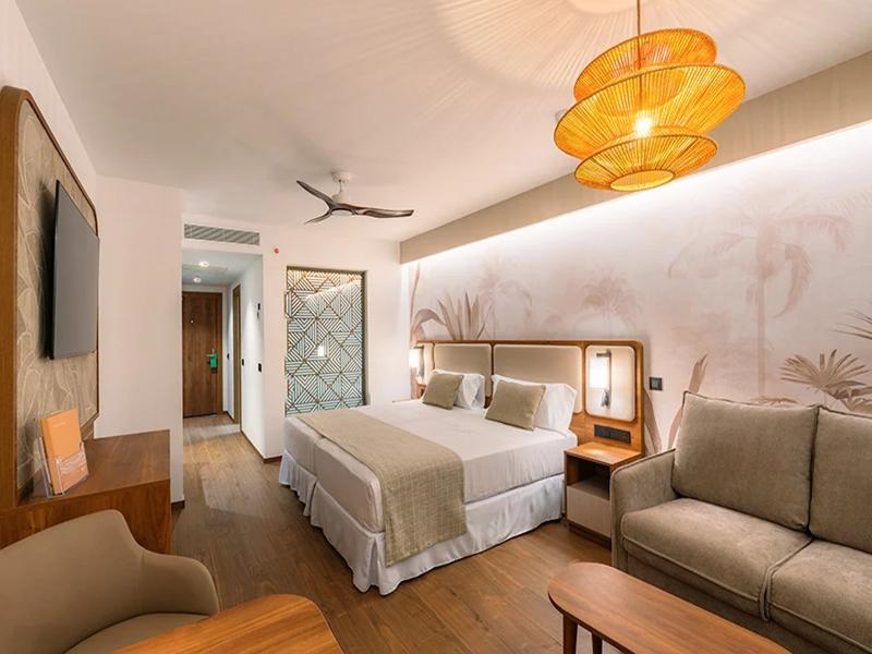 Hotel Riu Palace Phuket image