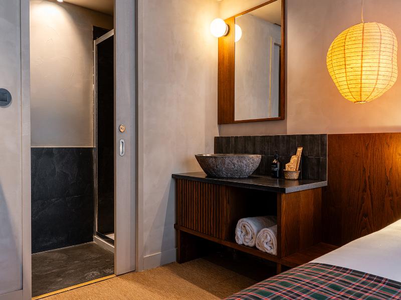 Chic&basic Tokyo Hoose image