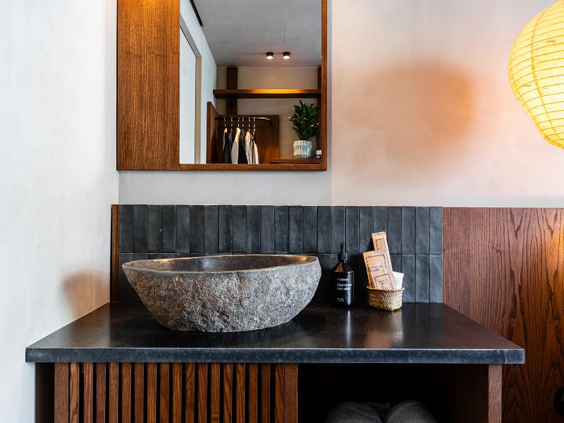 Chic&basic Tokyo Hoose image