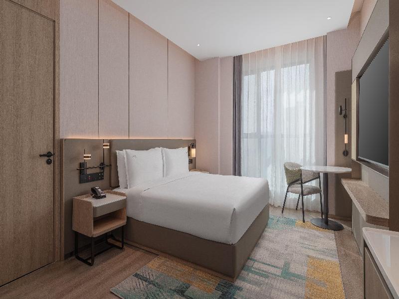 Holiday Inn Kashgar East by IHG image