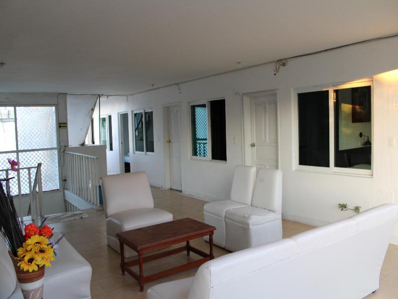 Oyo Hotel Colibri image