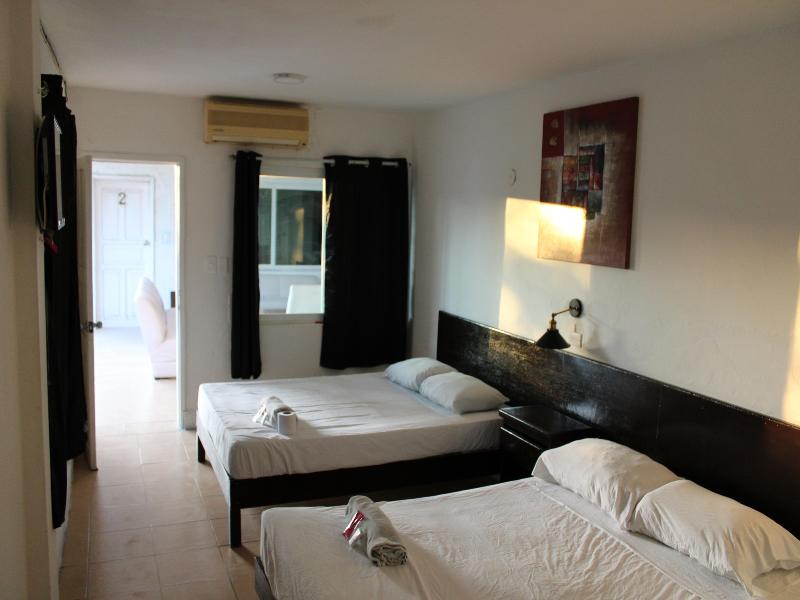 Oyo Hotel Colibri image