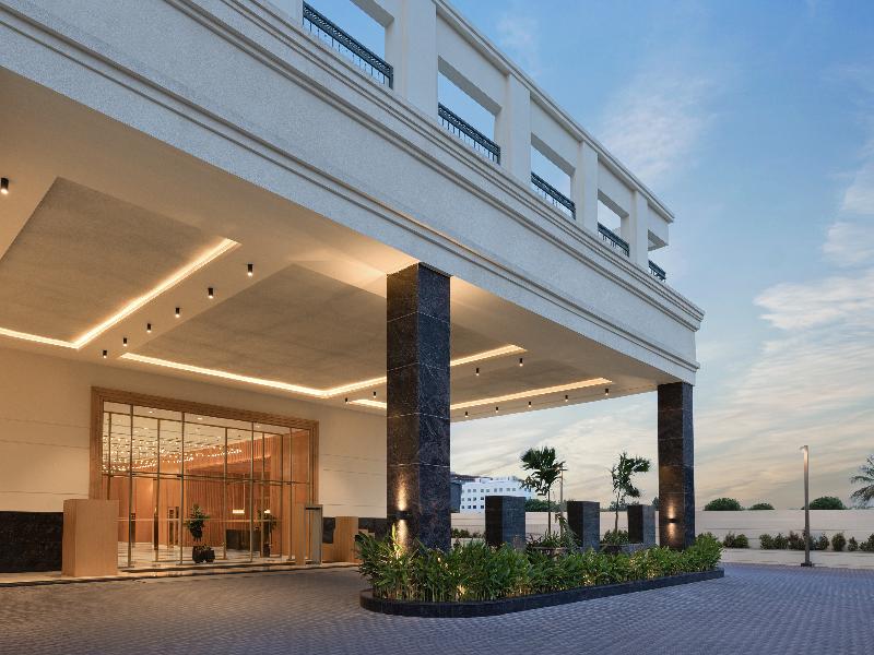Doubletree by Hilton Bengaluru Airport — general view