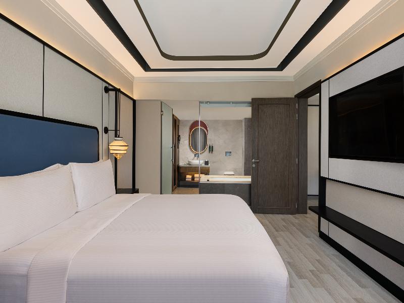 Doubletree by Hilton Bengaluru Airport image