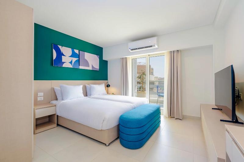 Brassbell L Zamalek L Chroma L Central Location image