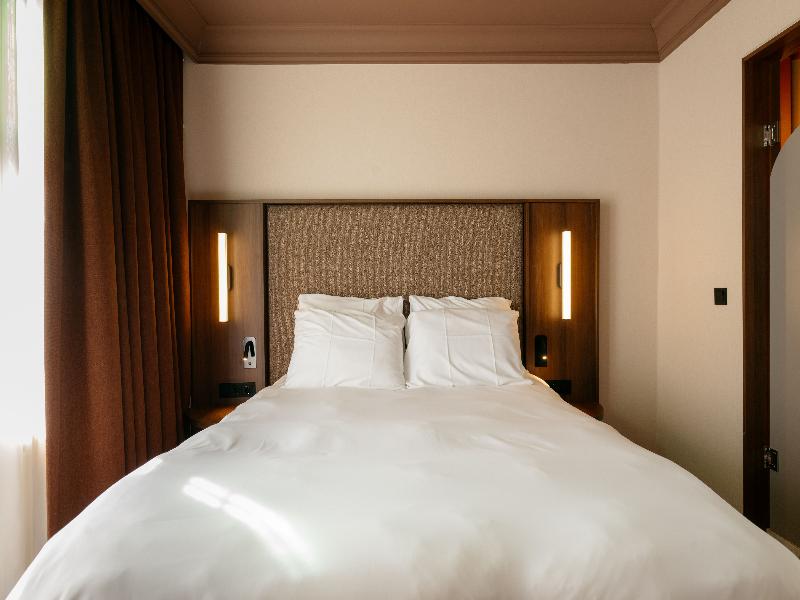 Hotel Vrythof image