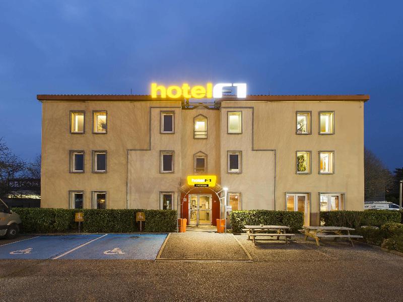 Hotel F1 Lyon Genay Massieux image