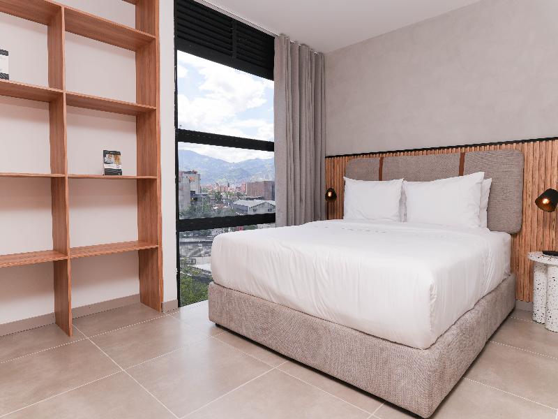 Metropolitan Living by HOUSY image