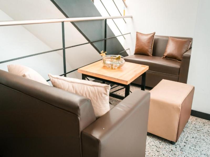 Mandala Medellin Botero By Gyc Hotels image