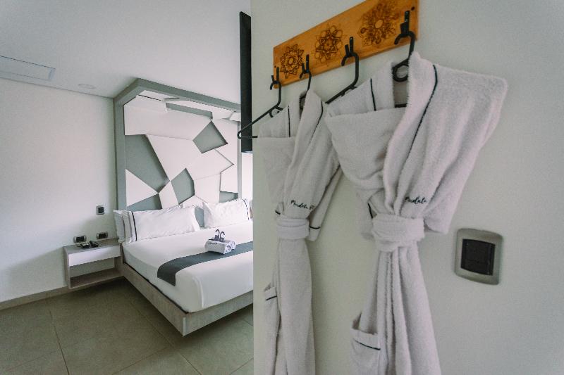 Mandala Medellín Centro By Gyc Hotels image