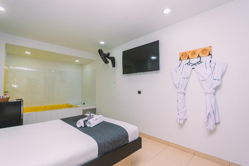 Mandala Medellín Centro By Gyc Hotels image