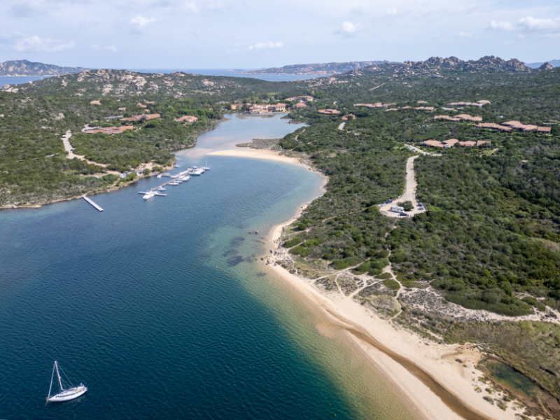 Hotiday Punta Sardegna image