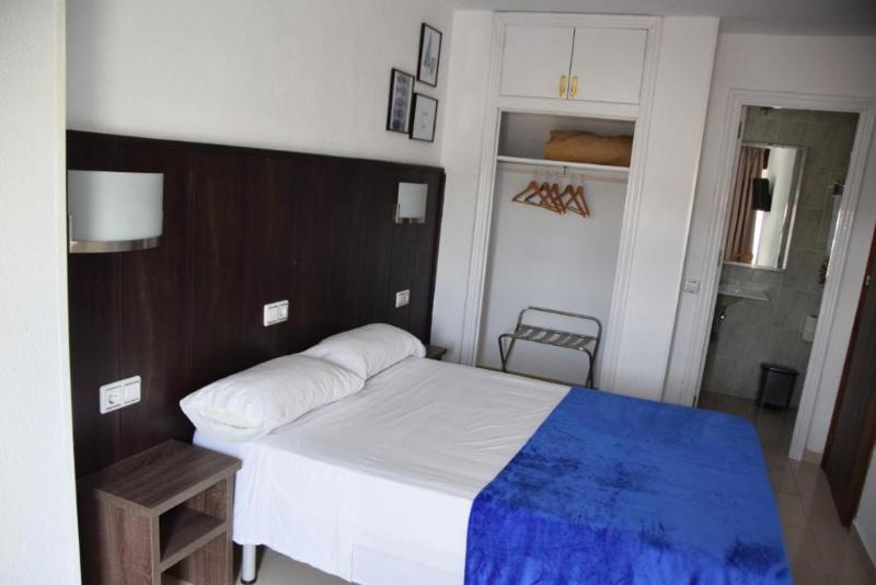 Hotel Niza Salou image