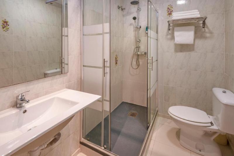 Hotel Niza Salou image