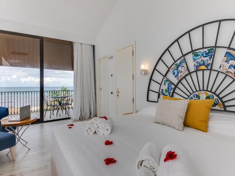 Phi Hotel La Tonnara Di Bonagia image