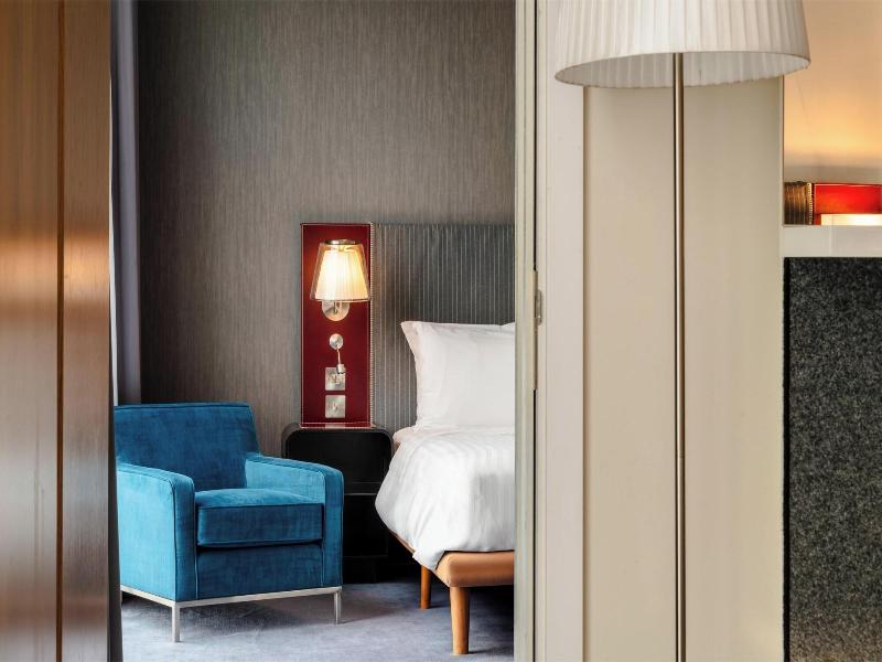 Majestic Hotels Bristol image