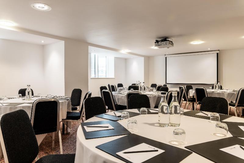Majestic Hotels Bristol image