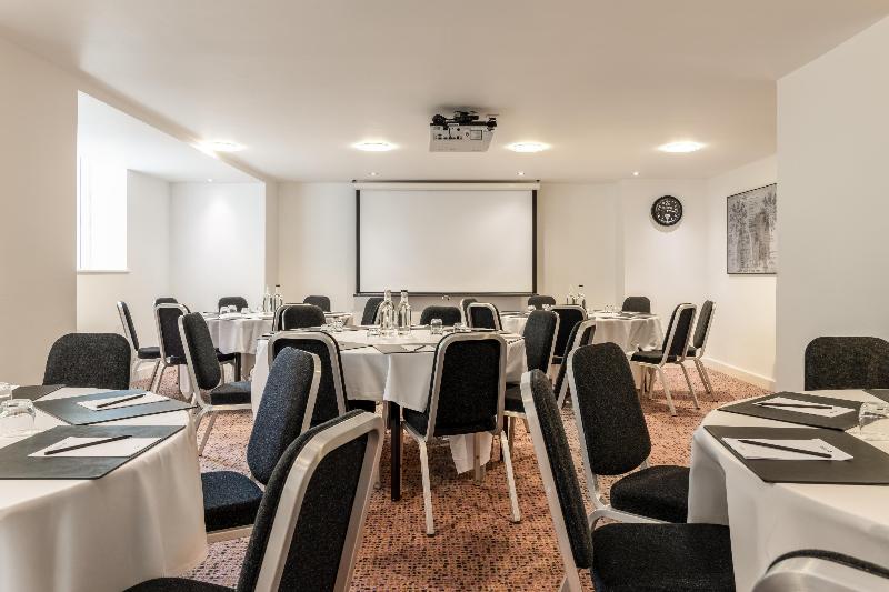 Majestic Hotels Bristol image