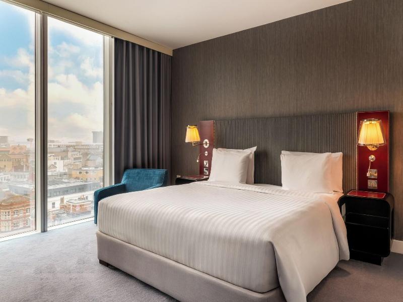 Majestic Hotels Bristol image
