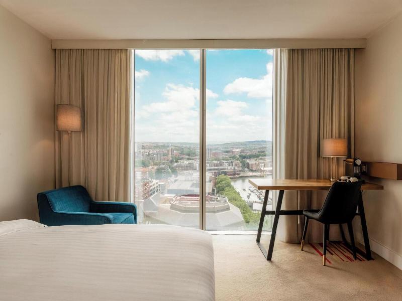 Majestic Hotels Bristol image