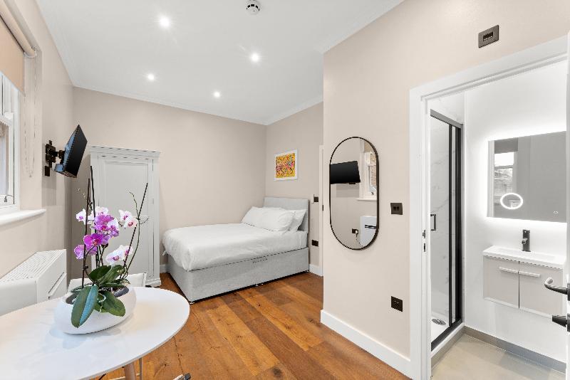 Grove Heights Shoreditch image