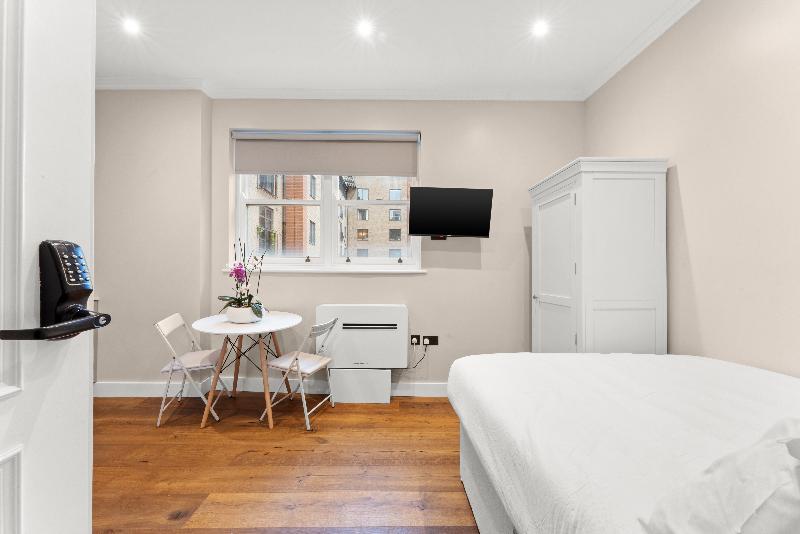 Grove Heights Shoreditch image