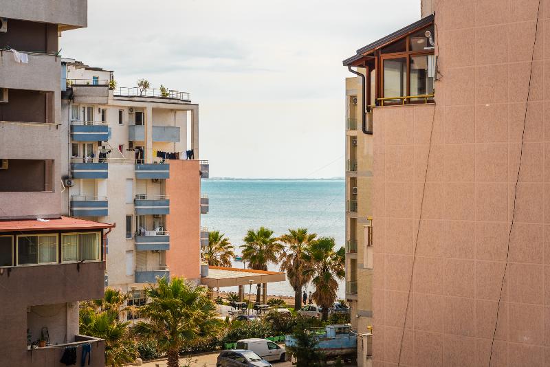 Relax Inn Hotel Durres image