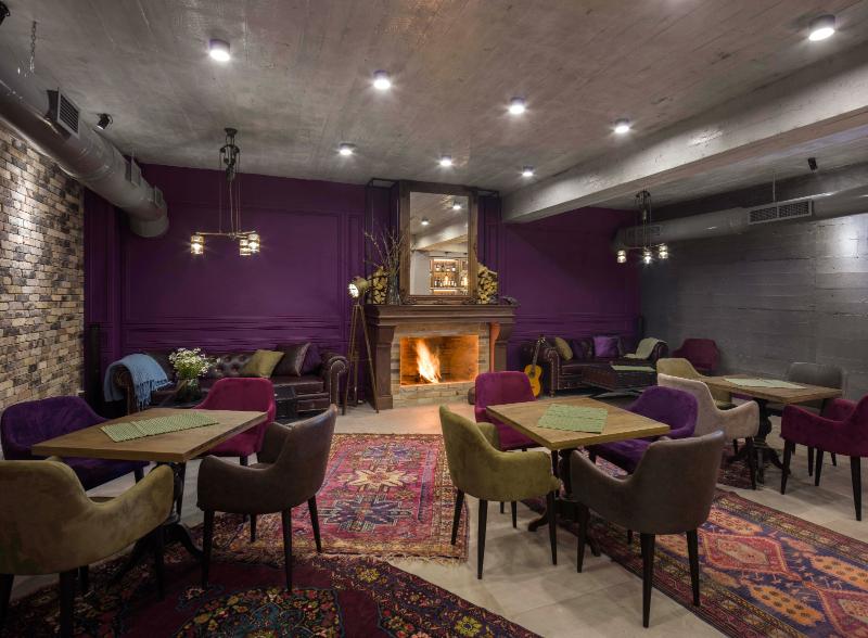 Hover Hotel image