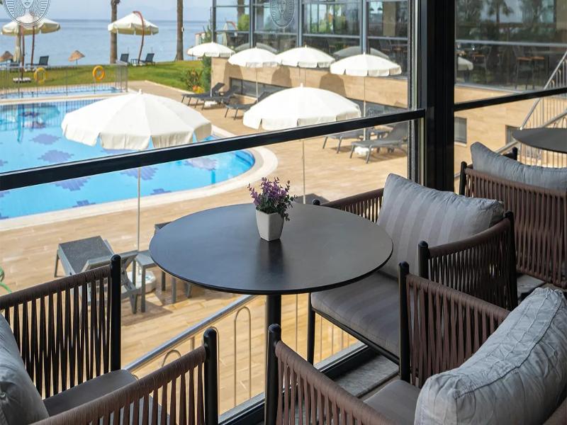 Maia Beach Hotel image